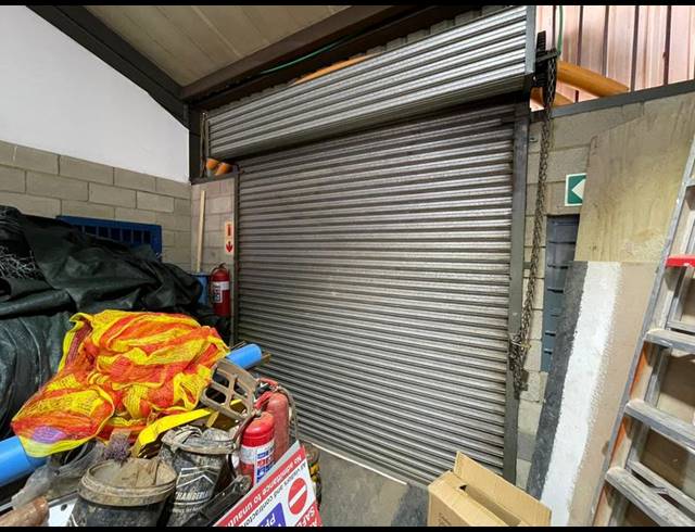 INDUSTRIAL PROPERTY TO RENT IN HENNOPSPARK